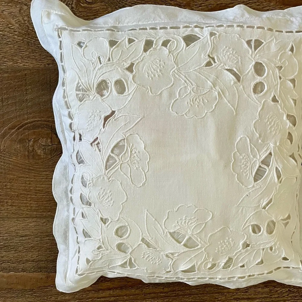 White Floral Lace Pillow 15/16 inches